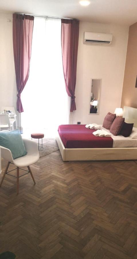 Domus Luigi Leone II Nápoles Exterior foto