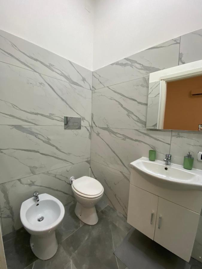 Domus Luigi Leone II Nápoles Exterior foto